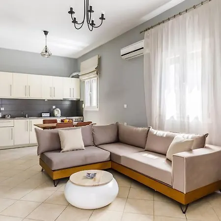 Ninemia Apartment 2 Skopelos